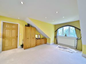 Photo 31- click for photo gallery